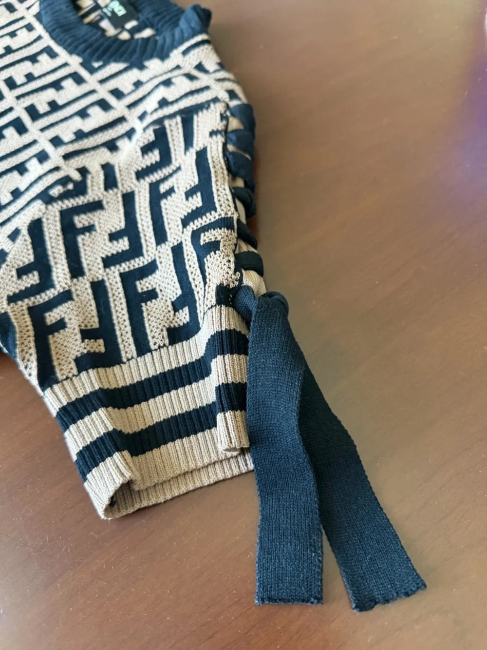 Fendi Black & Cream FF Logo Knit Sweater - Picture 7 of 8